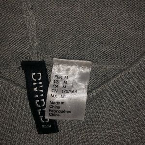 Forever 21 Tops - Grey hoodie Forever 21 Tops - Grey hoodie